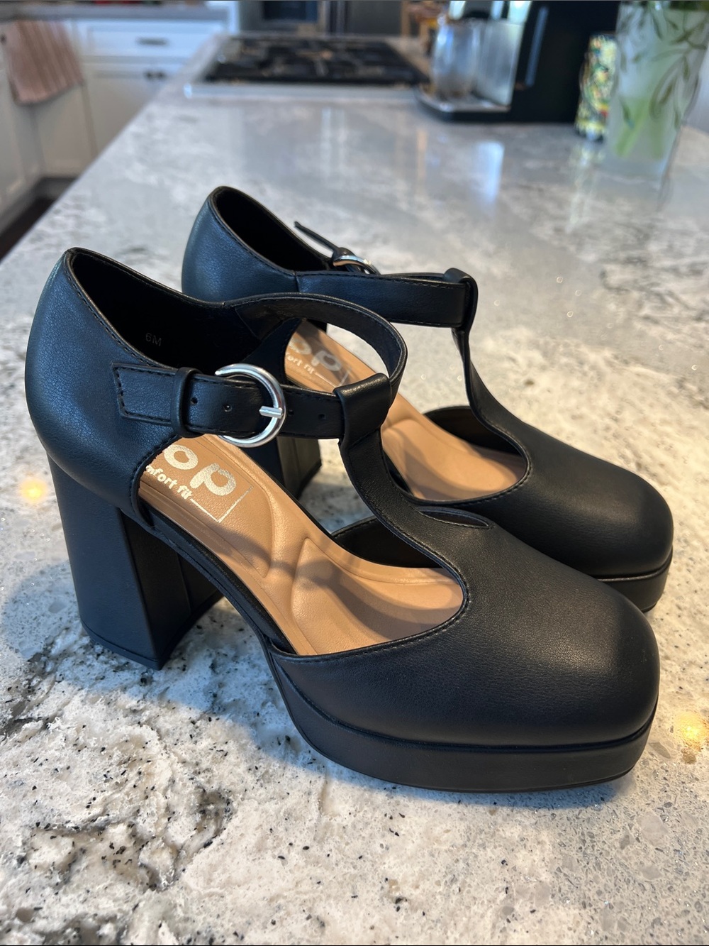 Pop Comfort Fit Black T-Strap Platform Mary Jane Block Heels Size 6 NWOB